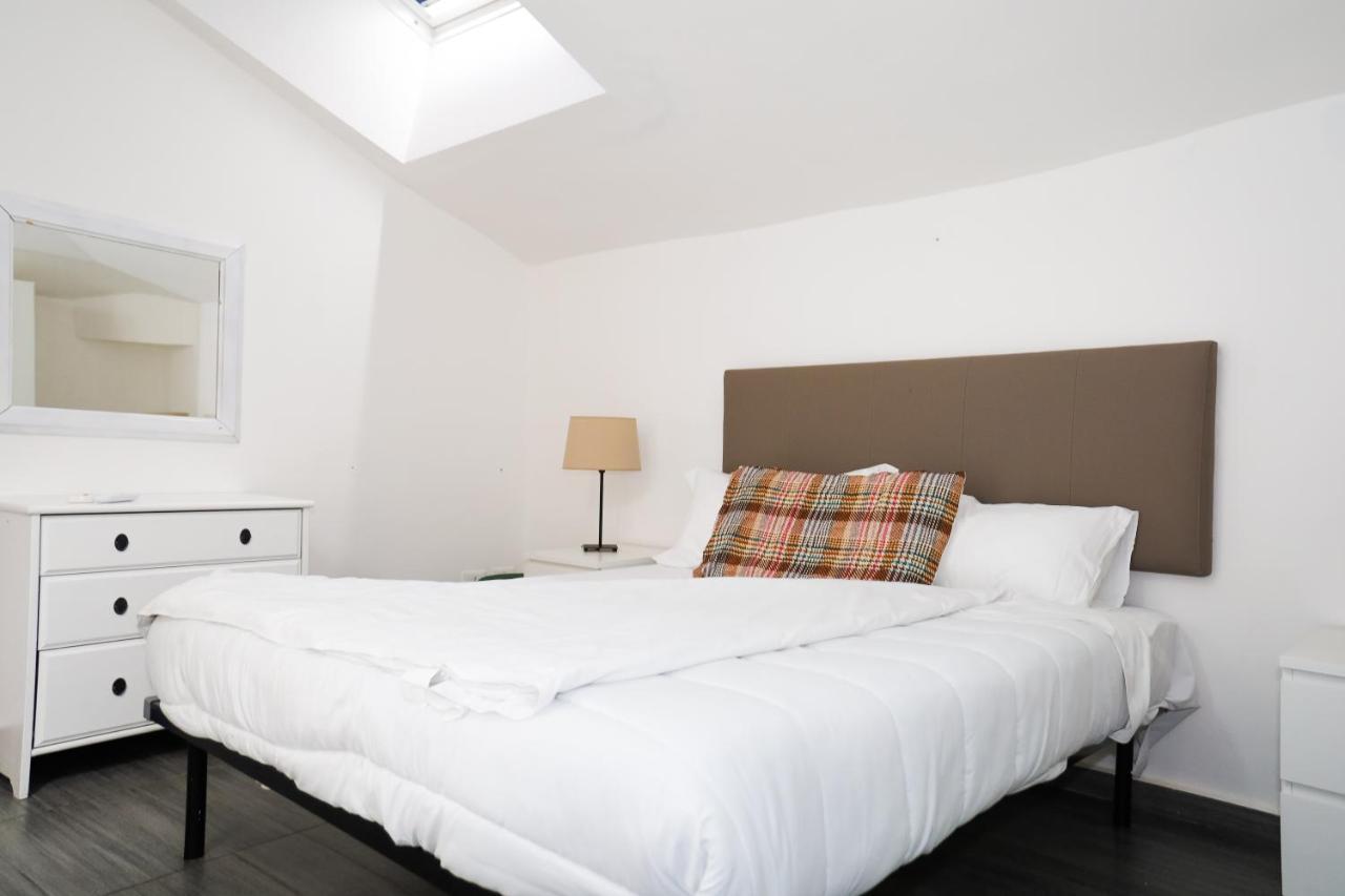 Hosting Dreams Attics - Duomo Apartment Milano Ngoại thất bức ảnh