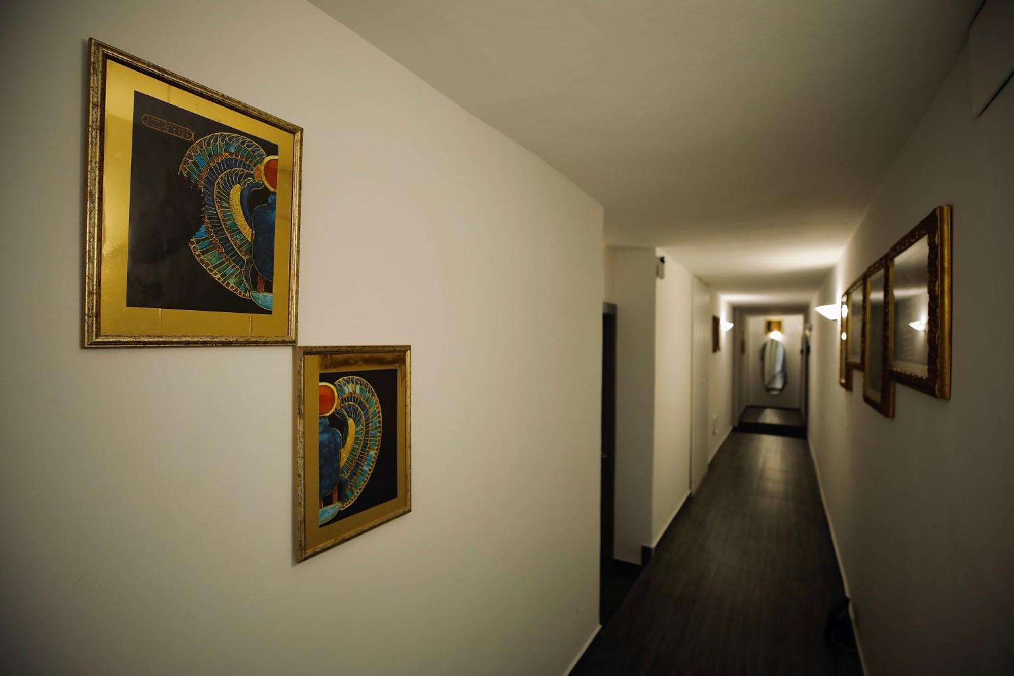 Hosting Dreams Attics - Duomo Apartment Milano Ngoại thất bức ảnh