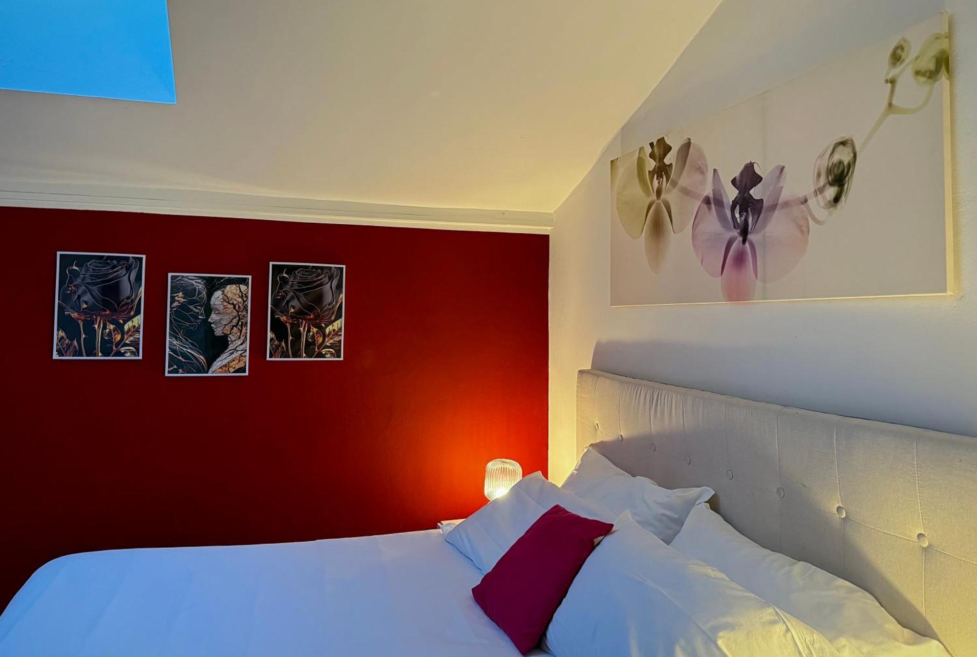 Hosting Dreams Attics - Duomo Apartment Milano Ngoại thất bức ảnh